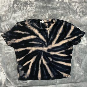 Garage crop top | small | black and brown